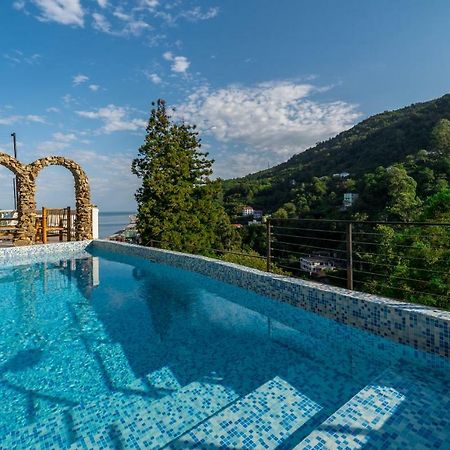 Aniva The Hotel Батумі Екстер'єр фото