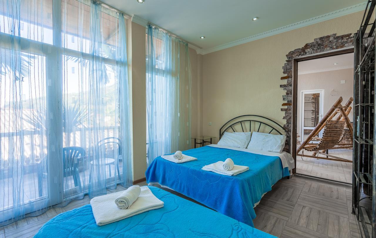 Aniva The Hotel Батумі Екстер'єр фото