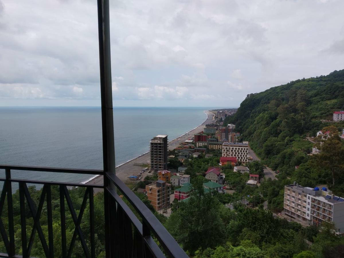 Aniva The Hotel Батумі Екстер'єр фото